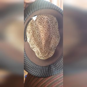 Used Men Hats (Small)
